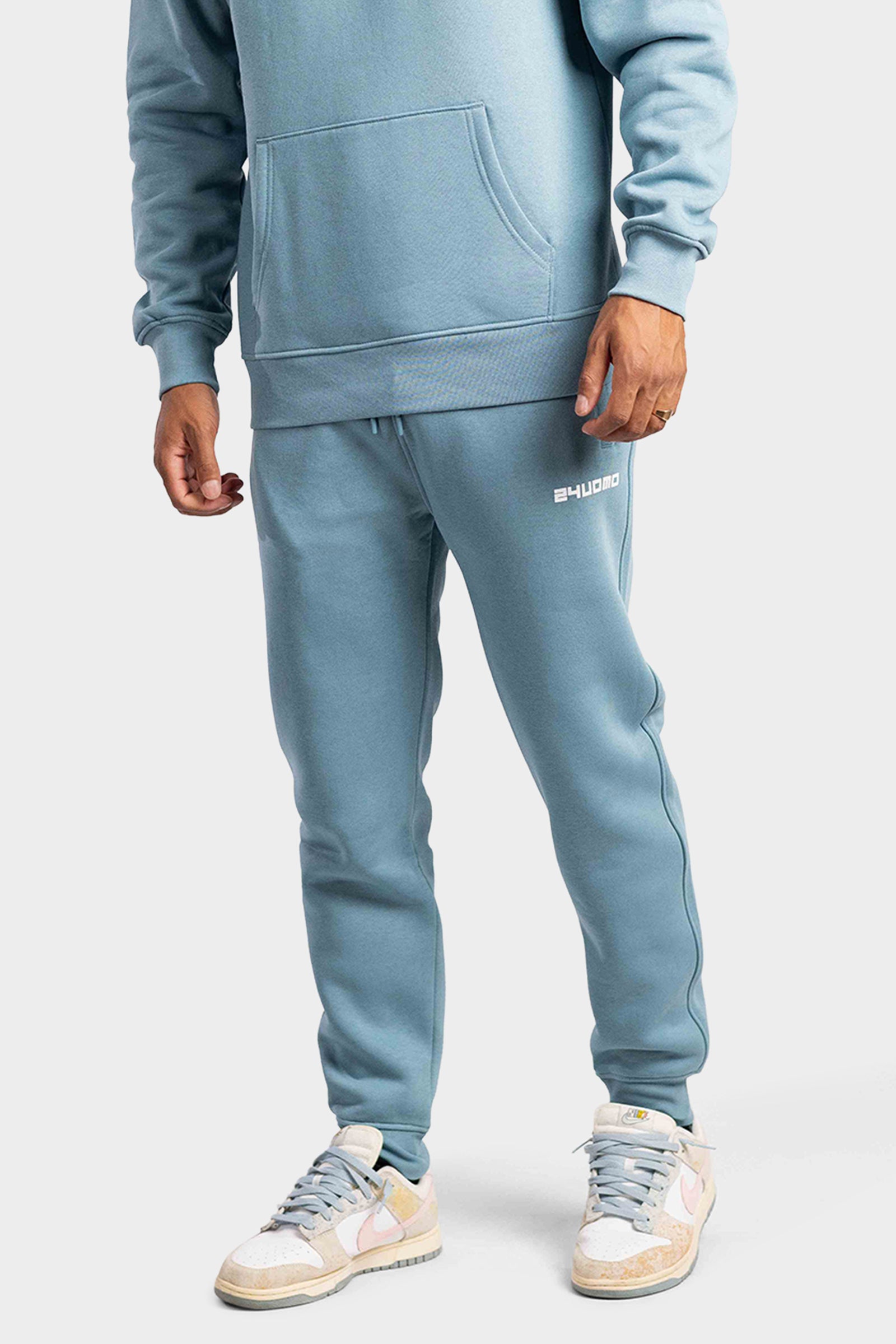 Graphic Logo Trainingspak Heren Light Blue