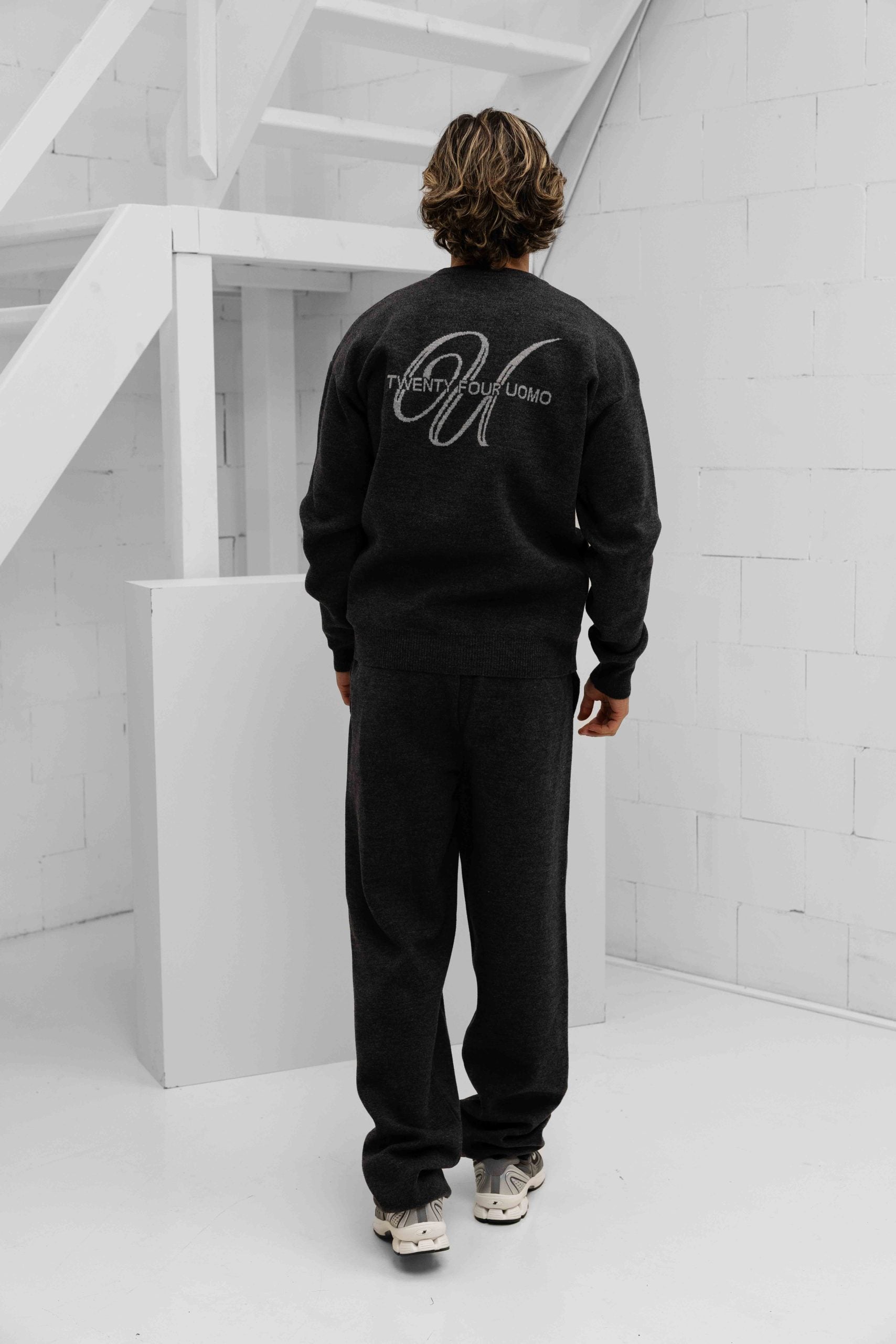 Knitted Trainingspak Heren Donkergrijs PRE-ORDER 8 SEPTEMBER