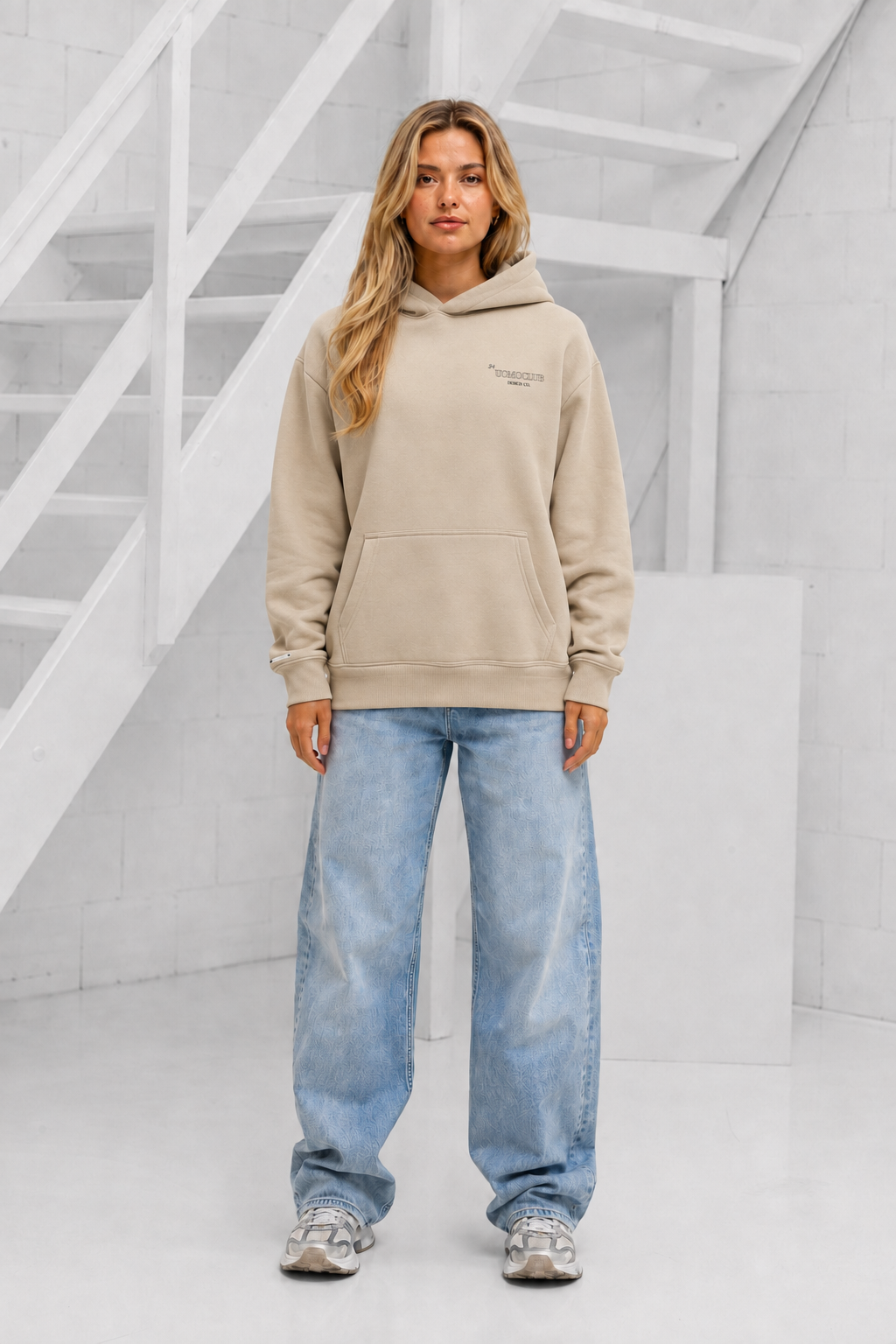Club 3.0 Hoodie Dames Beige