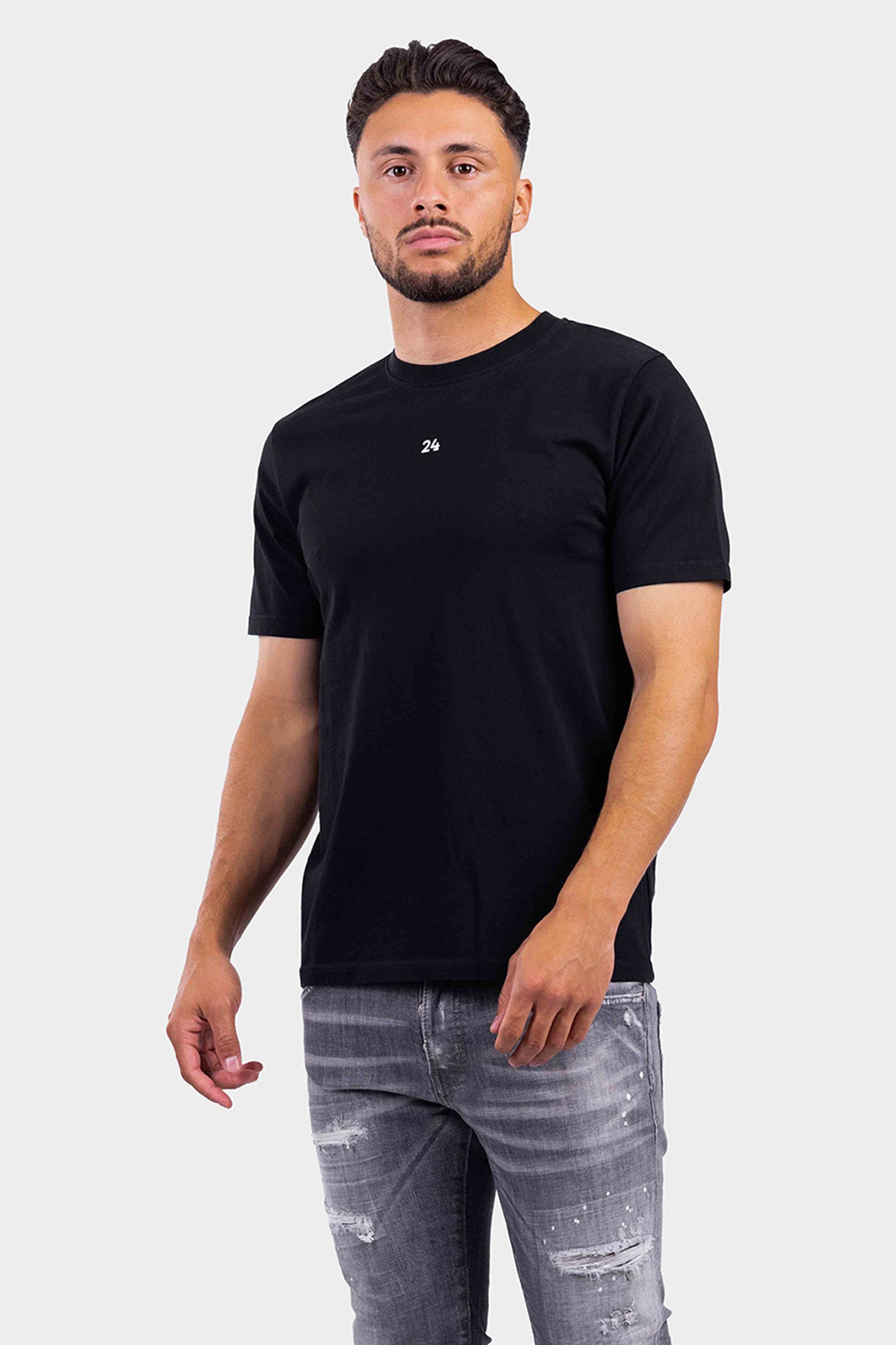 Universale T-Shirt Zwart