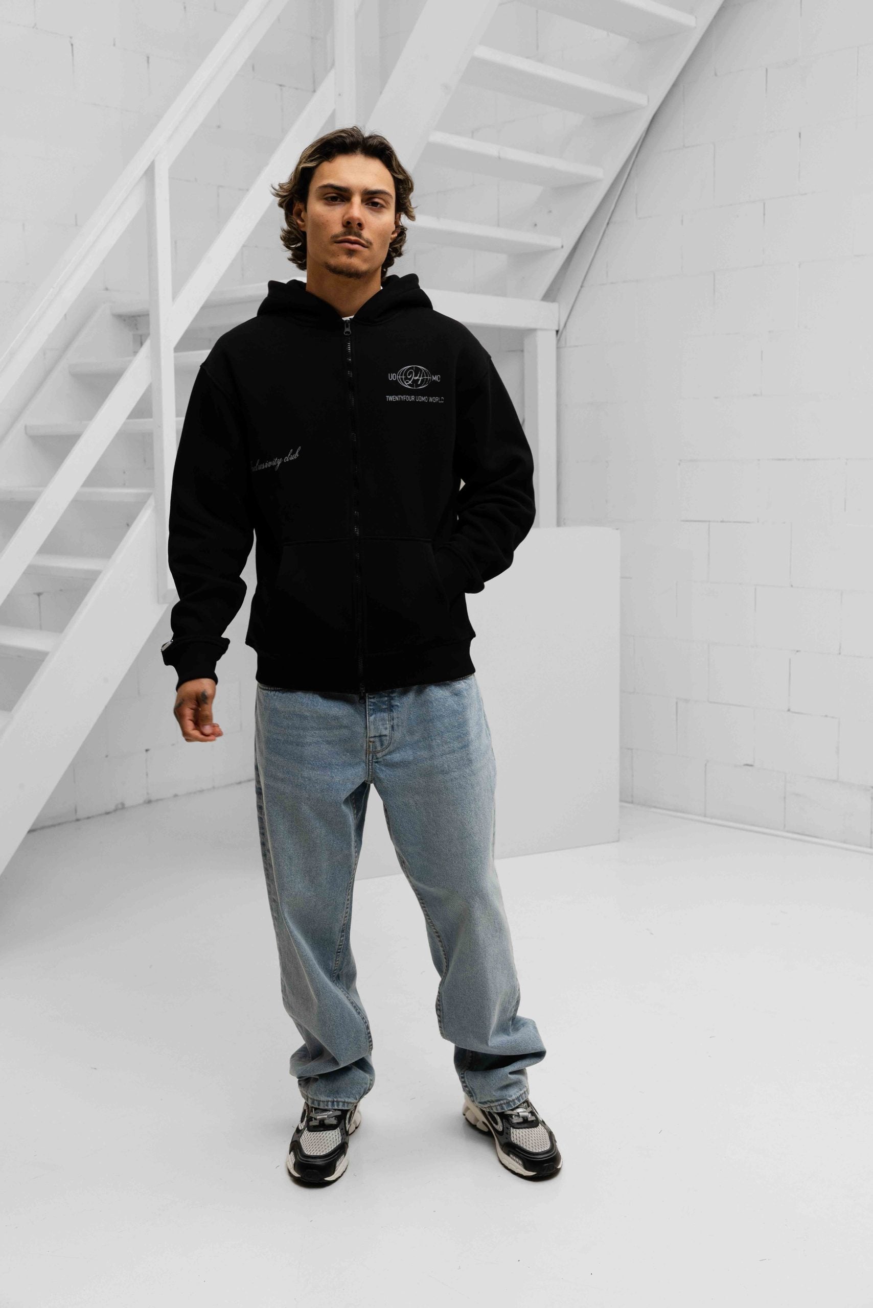 World Zipped Hoodie Heren Zwart