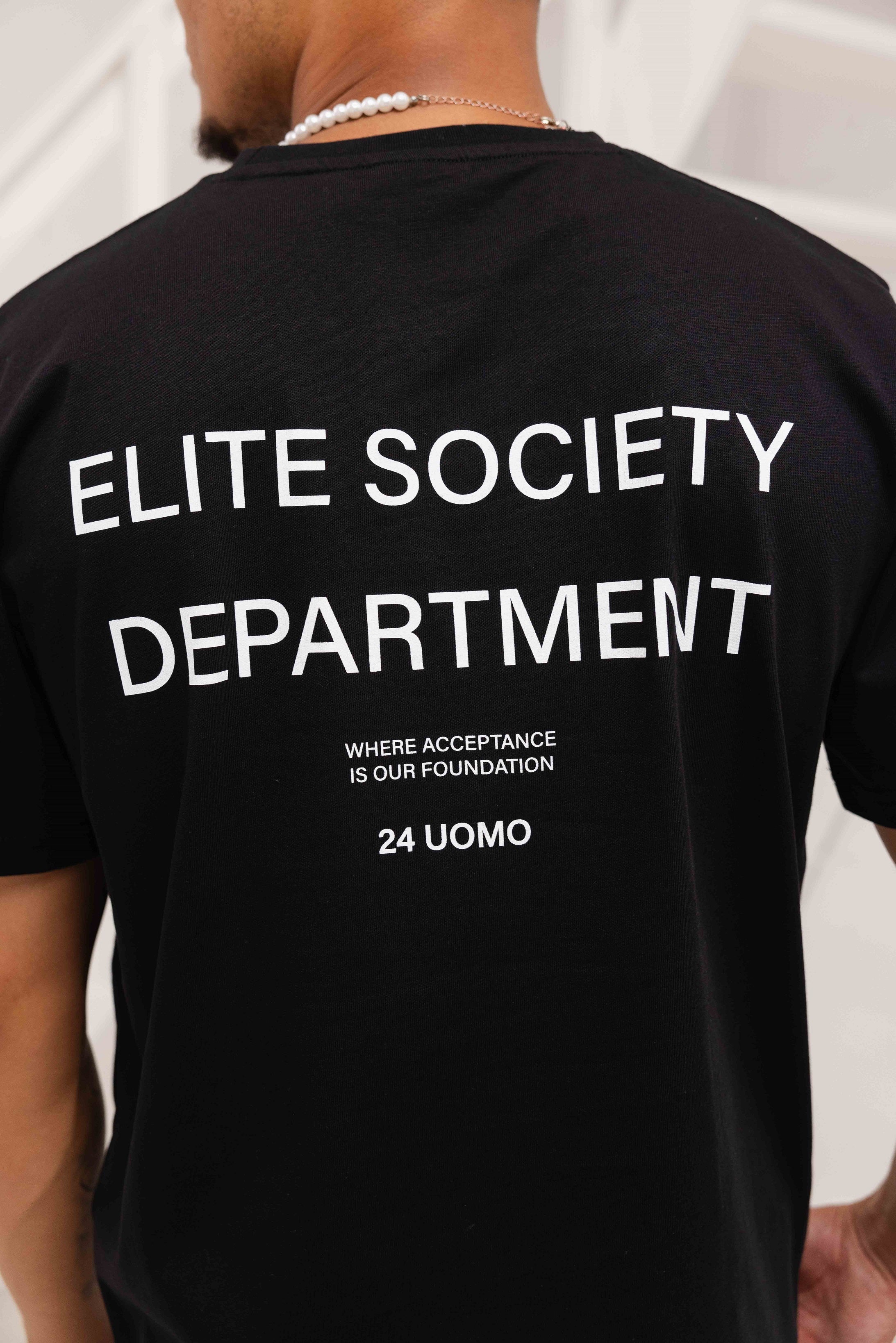 Elite Society T-shirt Zwart