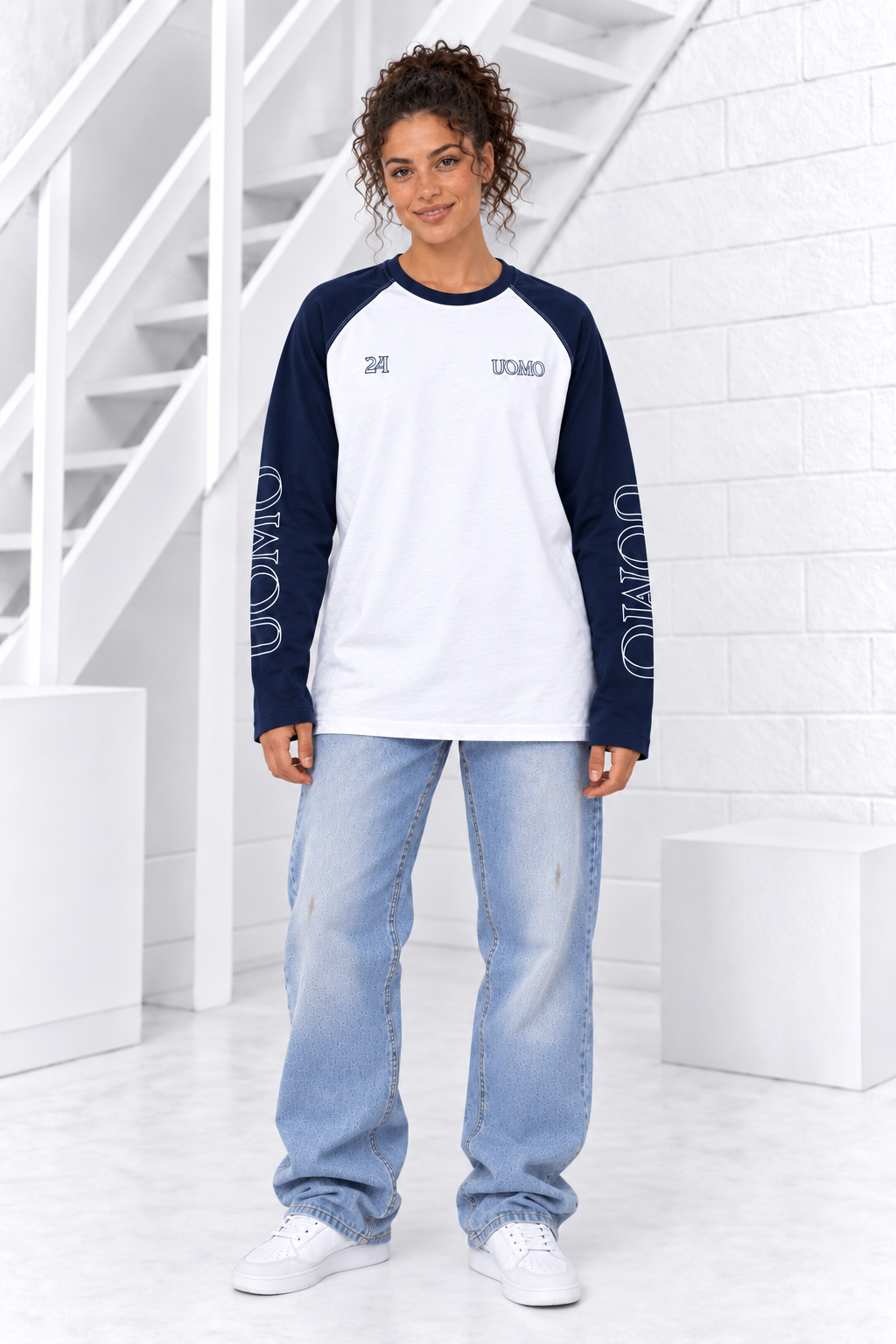 Colorblock Raglan Longsleeve Dames Wit/Donkerblauw Pre-Order 20 Oktober
