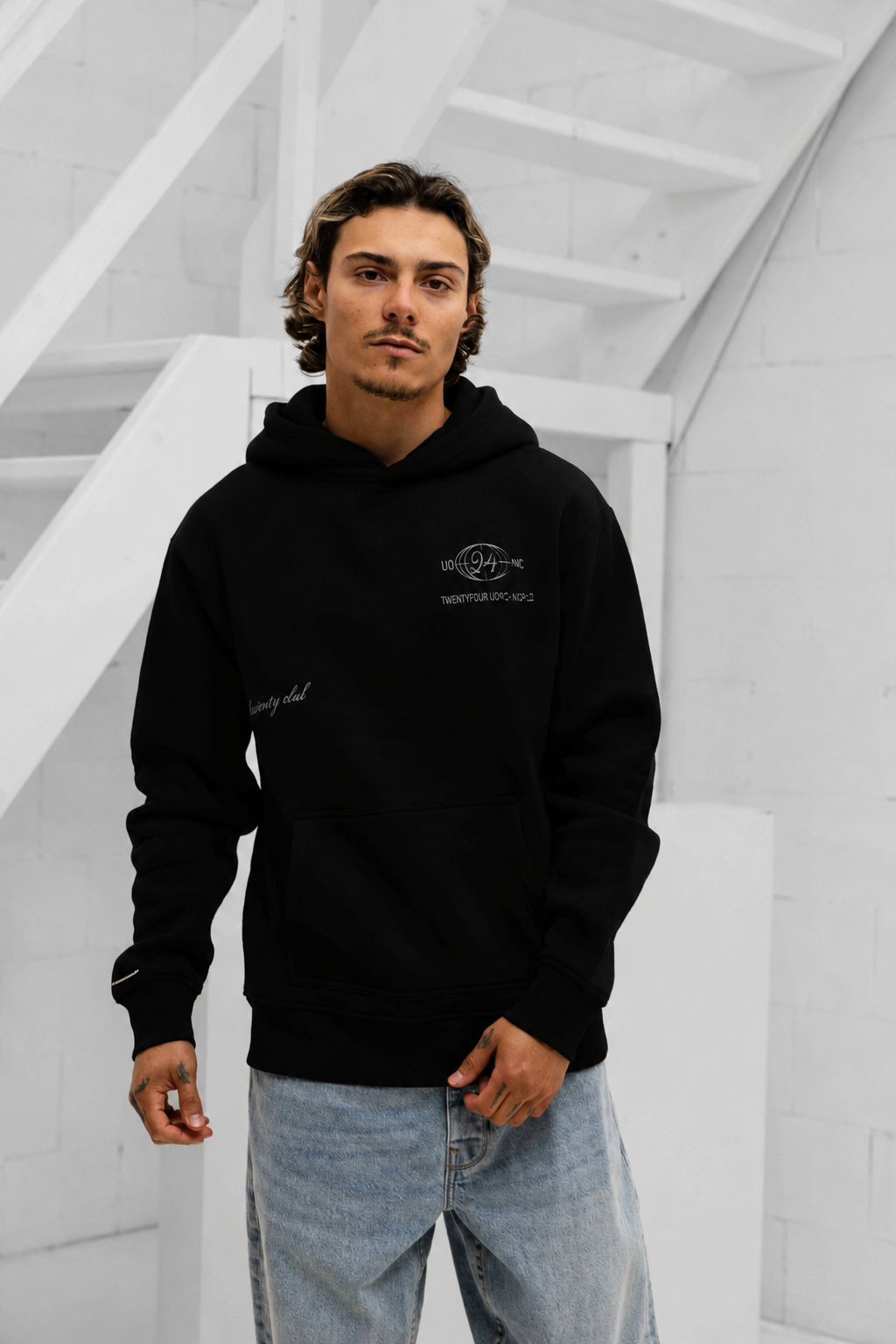 World Hoodie Heren Zwart